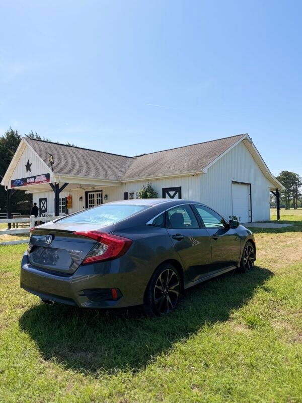 2020 HONDA CIVIC SPORT | 75K millas