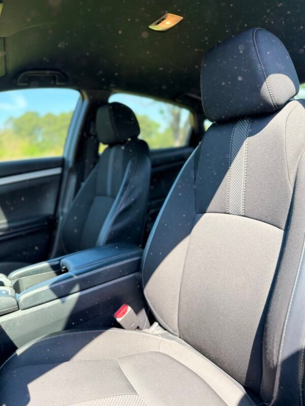 2020 HONDA CIVIC SPORT | 75K millas