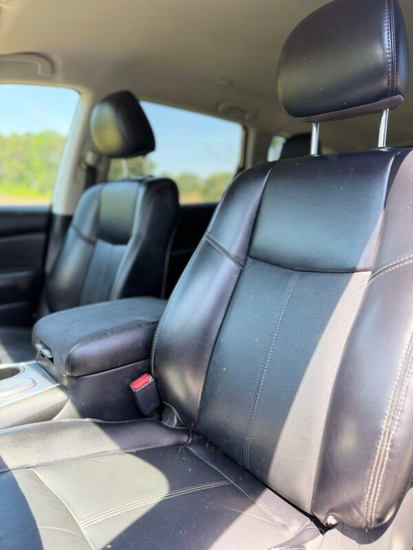 2020 NISSAN PATHFINDER SL | 120K MILES