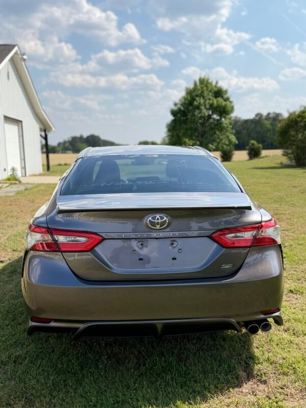 2018 TOYOTA CAMRY | 99K MILES