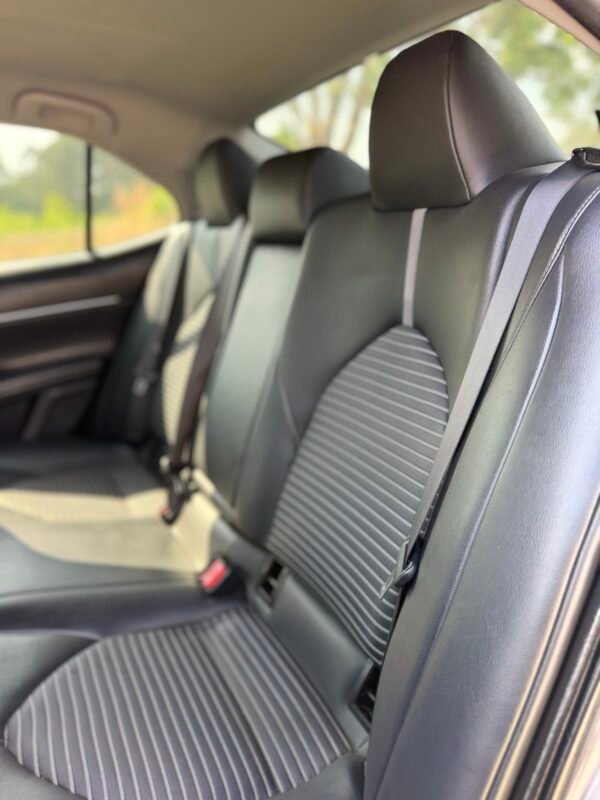 2018 TOYOTA CAMRY | 99K MILES