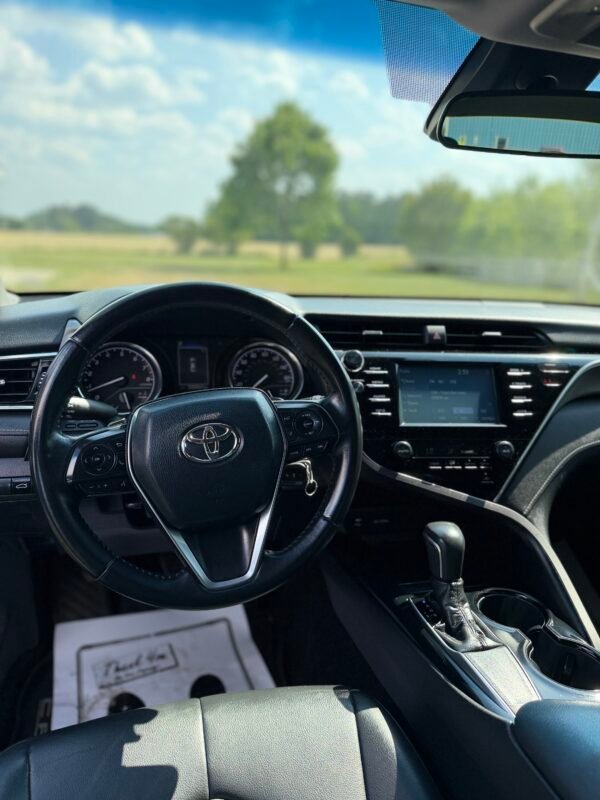 2018 TOYOTA CAMRY | 99K MILES