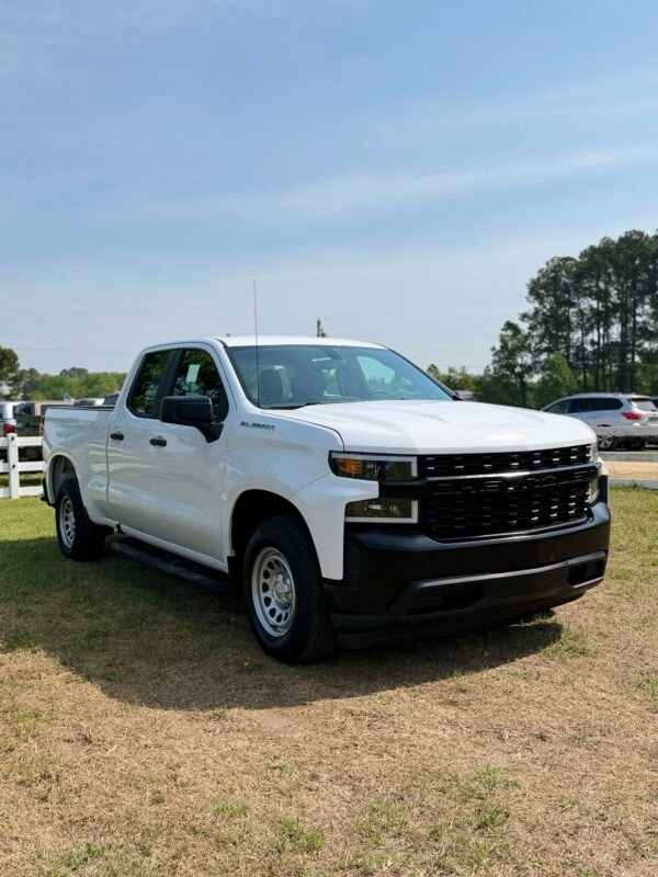 2019 CHEVY SILVERADO WORK TRUCK | 98K MILES