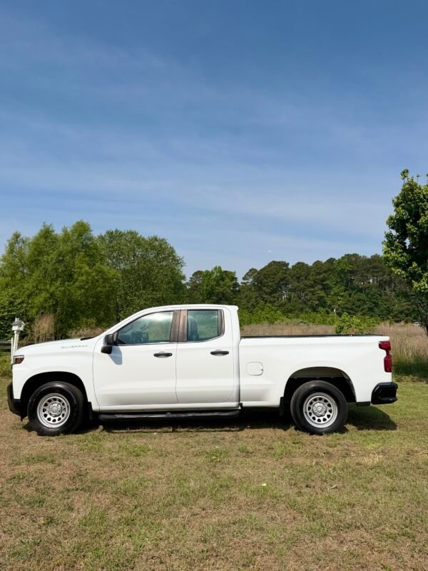 2019 CHEVY SILVERADO WORK TRUCK | 98K MILES