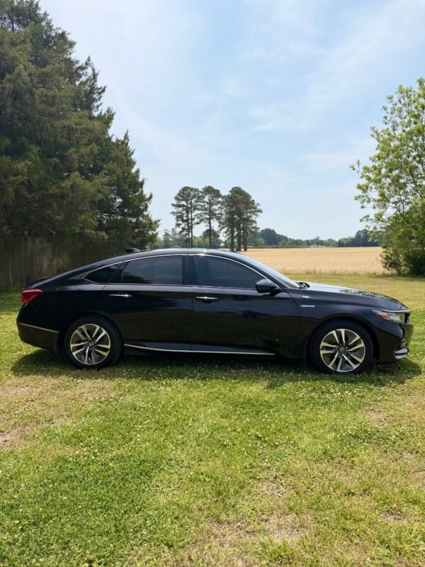 2018 HONDA ACCORD HYBRID TOURING | 99K MILES
