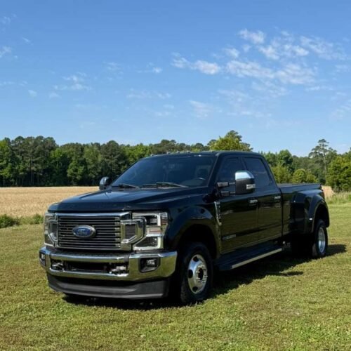 2022 FORD F-350 SUPER DUTY LARIAT CREW CAB | 94K MILES