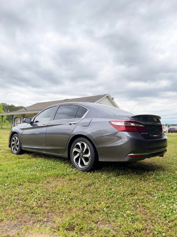 2016 HONDA ACCORD SPORT | 125K MILES
