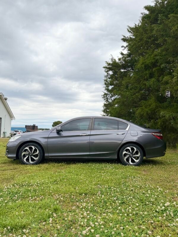 2016 HONDA ACCORD SPORT | 125K MILES
