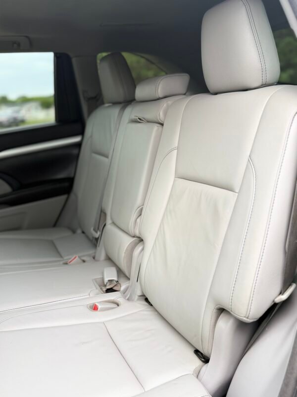 2018 TOYOTA HIGHLANDER HYBRID XLE AWD | 127K MILES