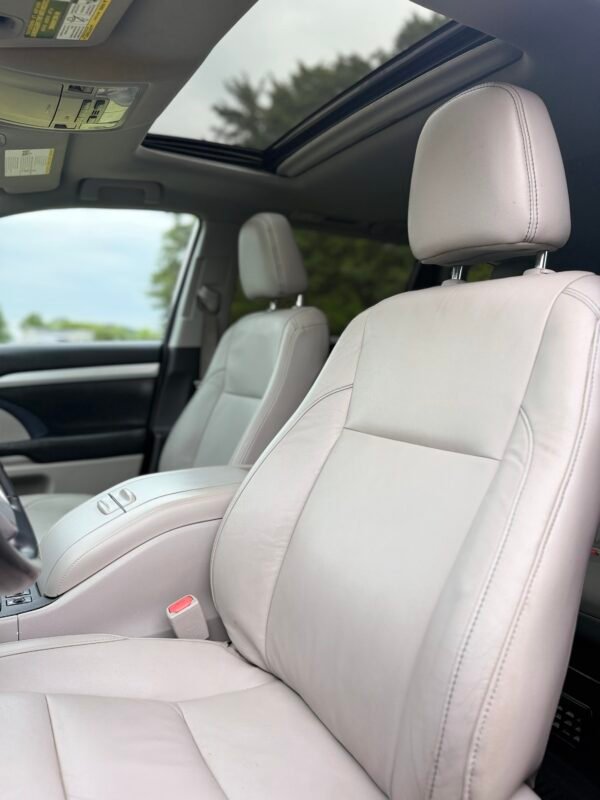 2018 TOYOTA HIGHLANDER HYBRID XLE AWD | 127K MILES
