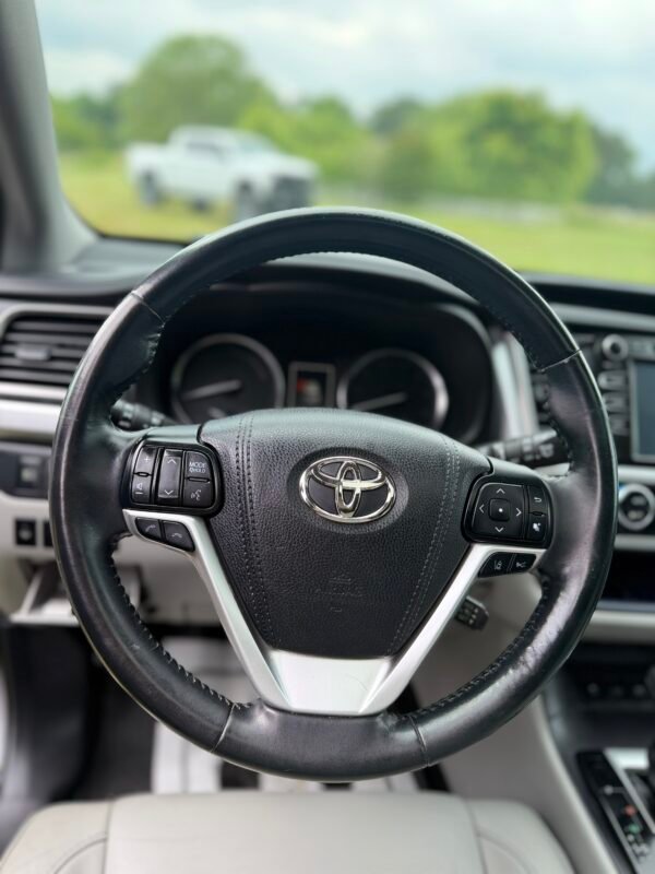 2018 TOYOTA HIGHLANDER HYBRID XLE AWD | 127K MILES