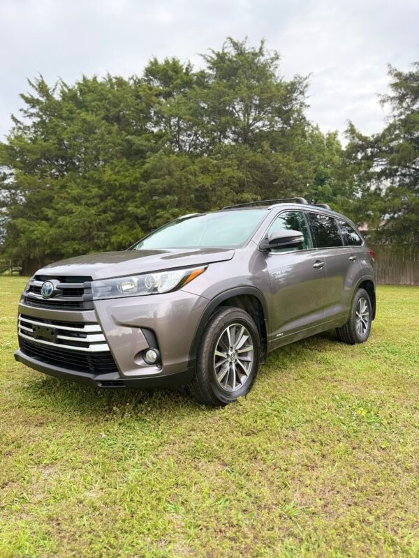2018 TOYOTA HIGHLANDER HYBRID XLE AWD | 127K MILES