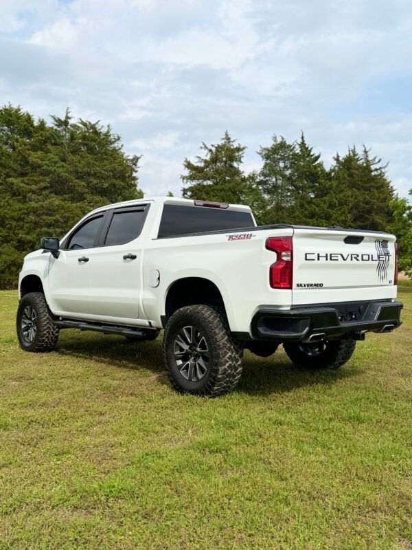2019 CHEVROLET SILVERADO 1500 TRAIL BOSS LT CREW CAB | 157K MILES
