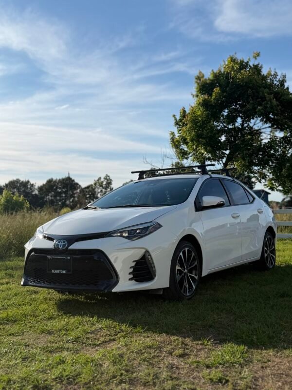 2017 TOYOTA COROLLA SE | 73K MILES