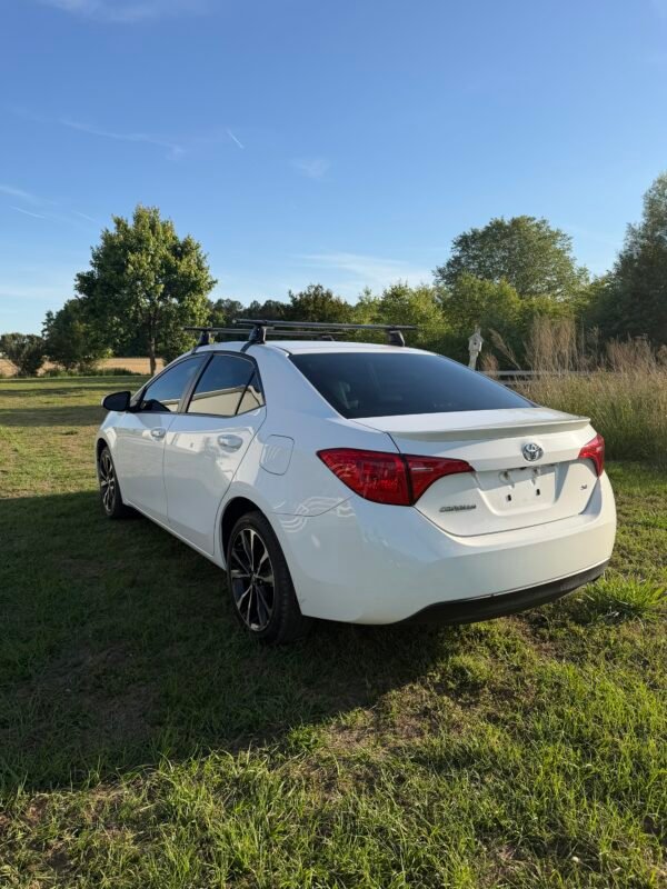 2017 TOYOTA COROLLA SE | 73K MILES