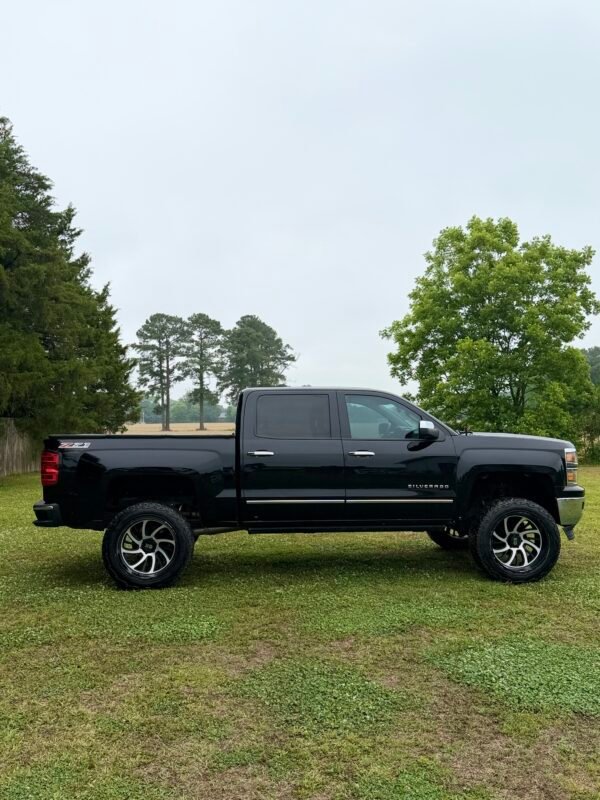 2014 CHEVROLET SILVERADO Z71 | 145K MILES