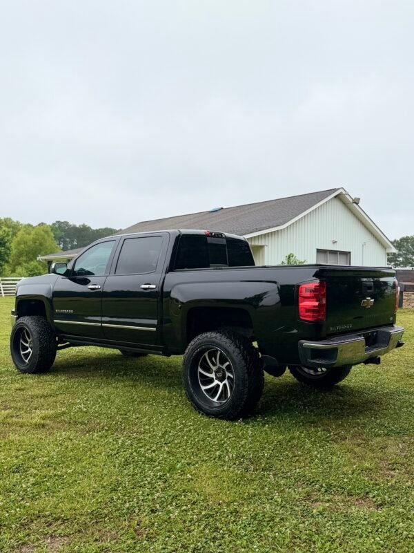 2014 CHEVROLET SILVERADO Z71 | 145K MILES