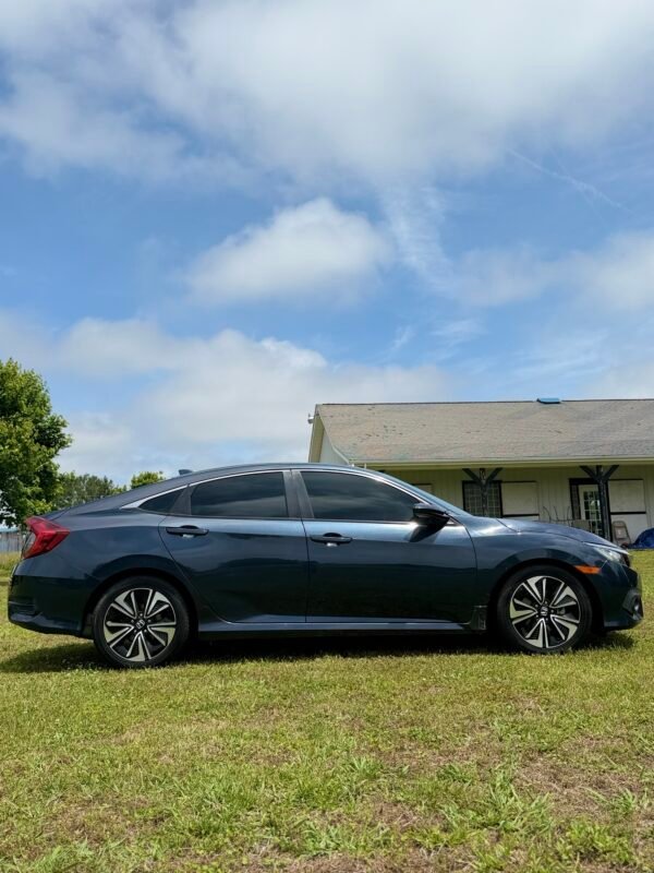 2017 HONDA CIVIC LX | 97K MILES