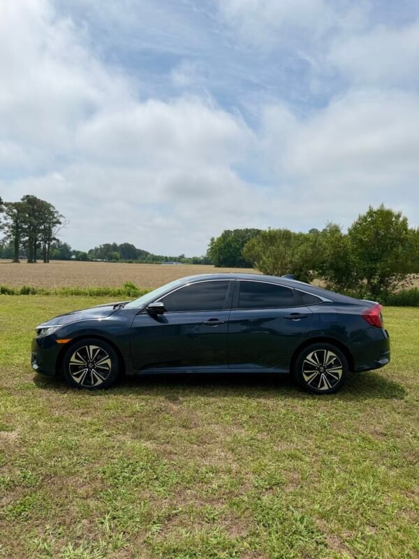 2017 HONDA CIVIC LX | 97K MILES