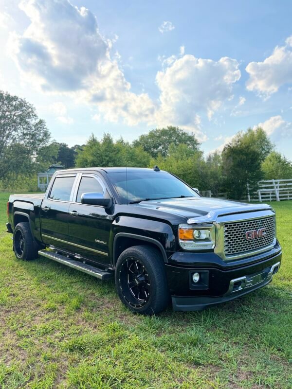 img_4333-2 2015 GMC SIERRA 1500 DENALI CREW CAB | 83K MILES