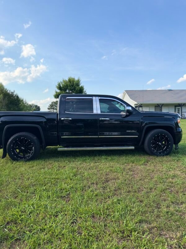 img_4334-2 2015 GMC SIERRA 1500 DENALI CREW CAB | 83K MILES