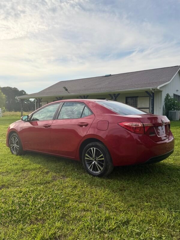 2019 TOYOTA COROLLA LE | 100K MILES