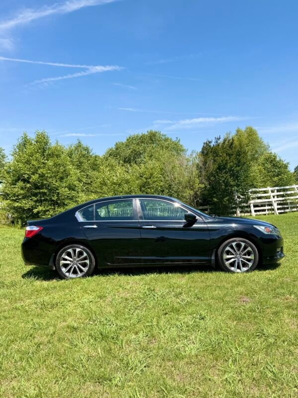2015 HONDA ACCORD SPORT | 130K MILES