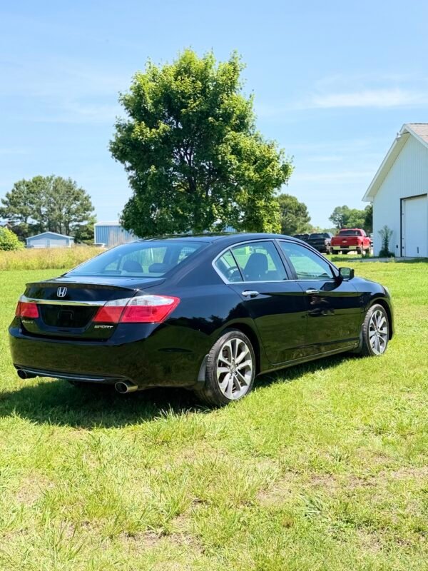 2015 HONDA ACCORD SPORT | 130K MILES