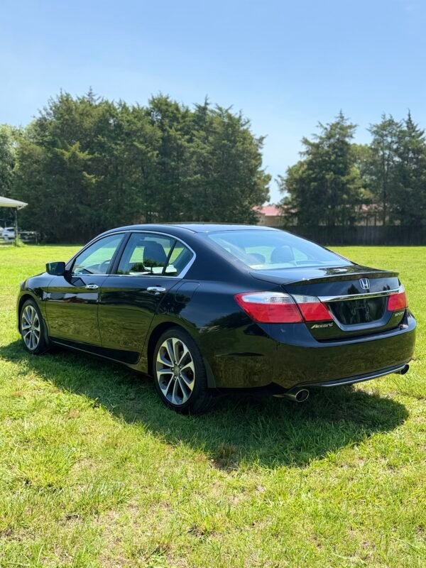 2015 HONDA ACCORD SPORT | 130K MILES