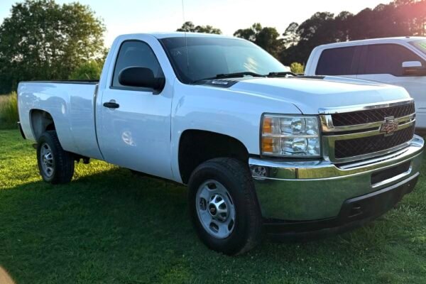 2014 Chevy Silverado 2500 HD Work Truck