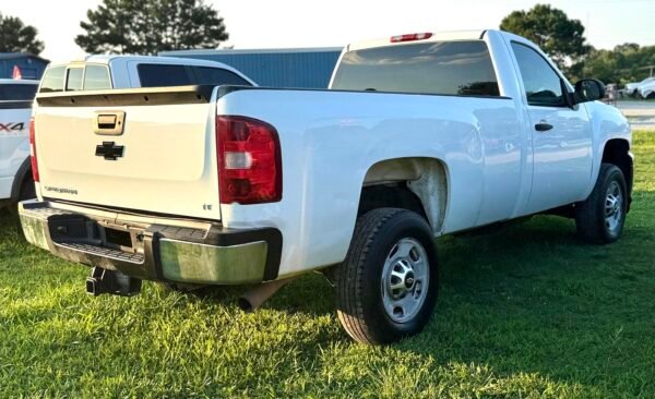 2014 Chevy Silverado 2500 HD Work Truck
