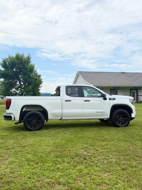 2025 GMC SIERRA DOUBLE CAB | 3,500