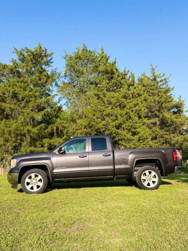 img_4781-2 2014 GMC SIERRA SLE | 165K MILES