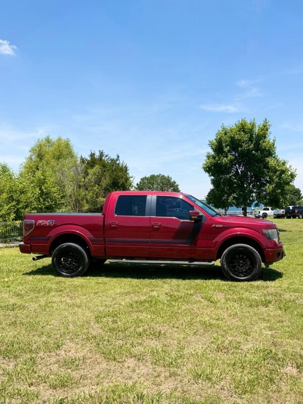 2014 FORD F-150 FX4 | 120K MILES