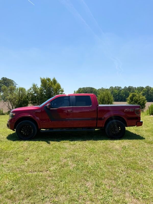 2014 FORD F-150 FX4 | 120K MILES