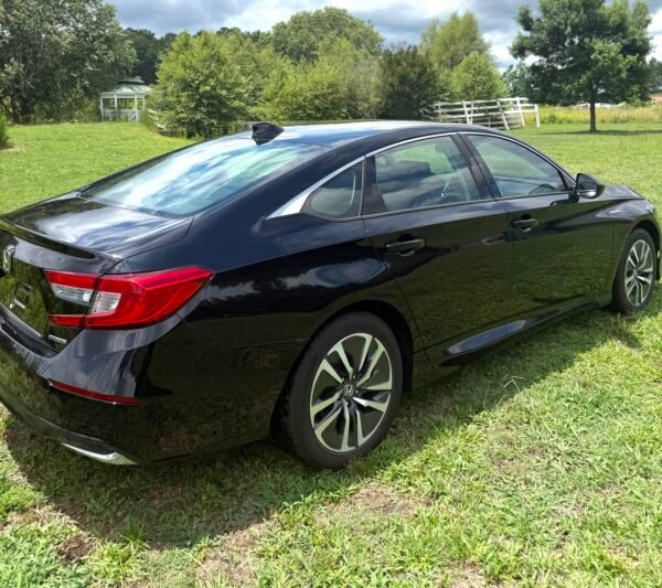 2019 HONDA ACCORD HYBRIDO 130 K MILLAS