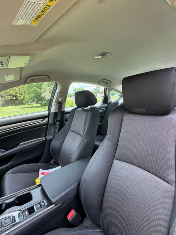 2019 HONDA ACCORD HYBRIDO 130 K MILLAS