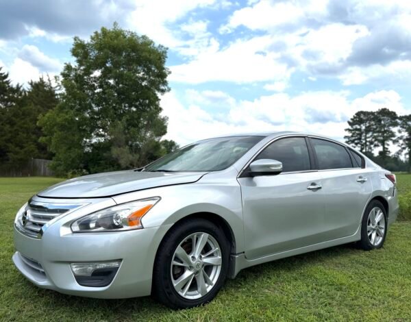 2014 Nissan Altima 2.4 L SL