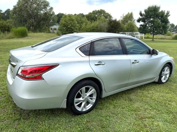 2014 Nissan Altima 2.4 L SL