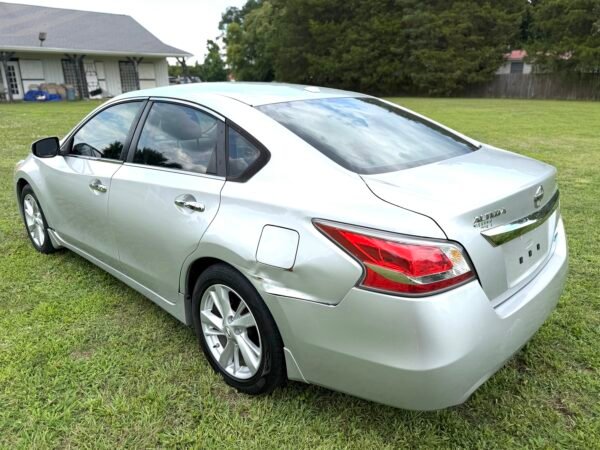 2014 Nissan Altima 2.4 L SL