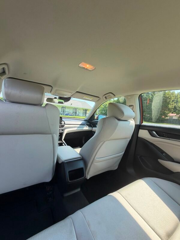 2019 2019 HONDA ACCORD LX | 93K MILES