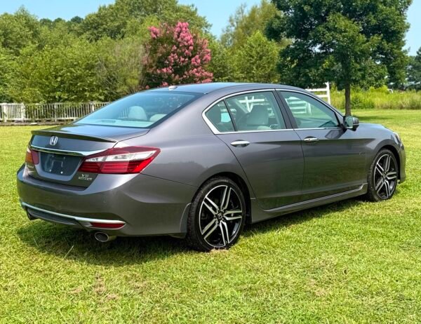 2017 Honda Accord Touring V6 118 K Millas
