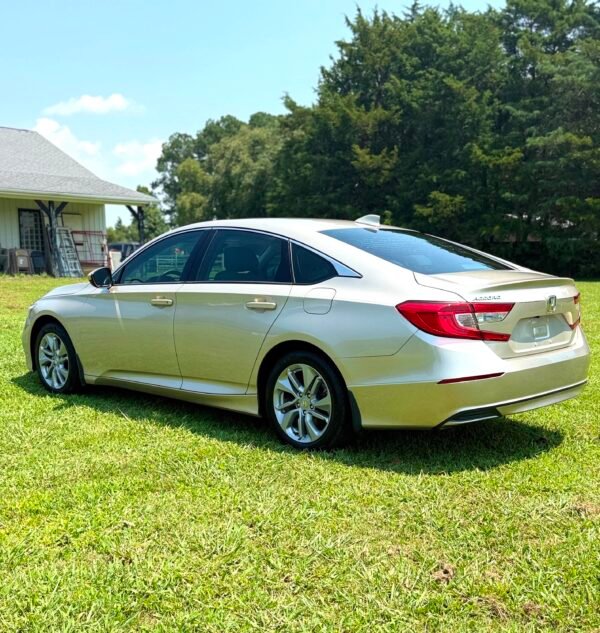 2018 Honda Accord LX Sedan 133 K Millas
