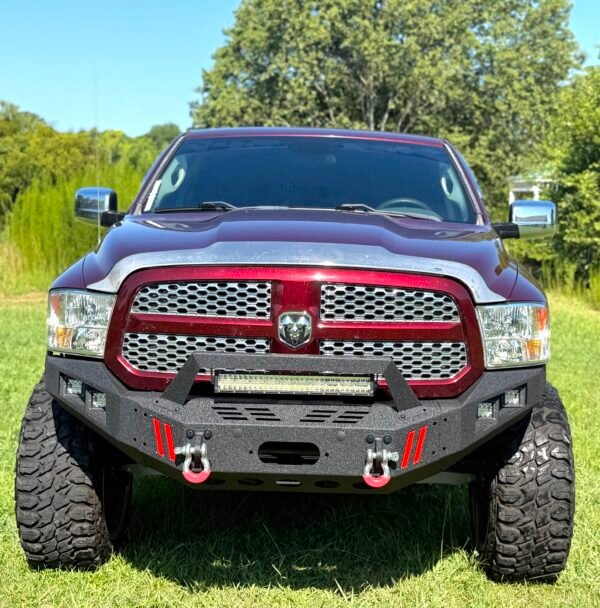 2017 RAM 1500 EXPRESS RWD 83 K MILES
