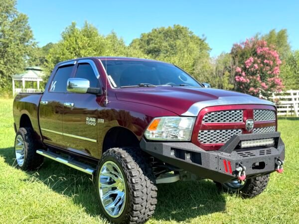 2017 RAM 1500 EXPRESS RWD 83 K MILES