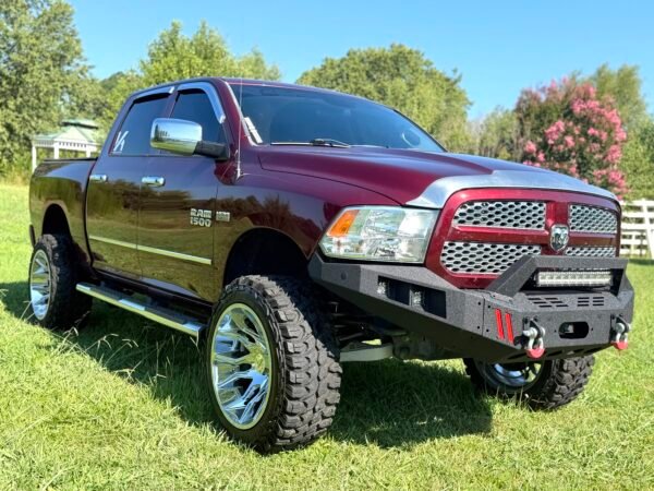 2017 RAM 1500 EXPRESS RWD 83 K MILES