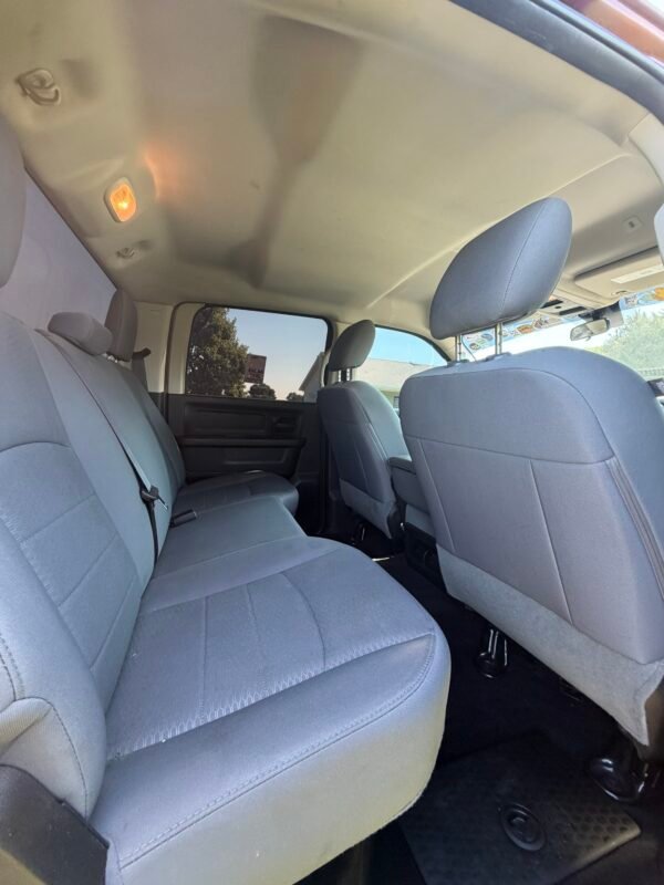 2017 RAM 1500 EXPRESS RWD 83 K MILES