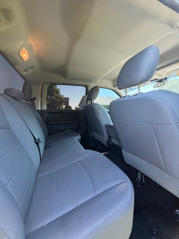 2017 RAM 1500 EXPRESS RWD 83 K MILES