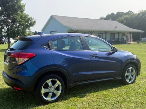 2017 HONDA HR-V LX 90 K MILES