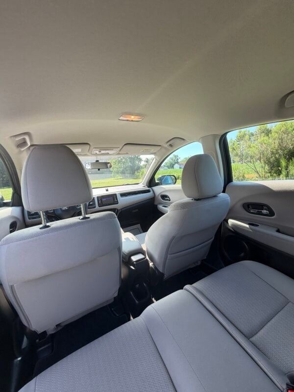 2017 HONDA HR-V LX 90 K MILES
